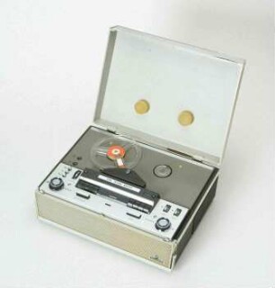 Grundig TK 320 HiFi