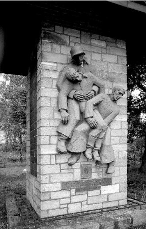 Kriegerdenkmal (Denkmal); Biebergemünd, Richard-Rother-Straße 2