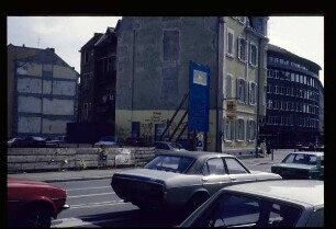 Graffiti in Freiburg - Ecke Talstraße/Günterstalstraße