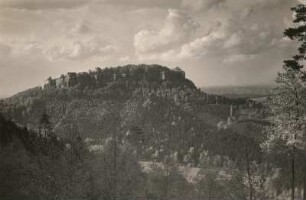 Sächsische Schweiz. Die Festung Königstein vom Quirl aus gesehen