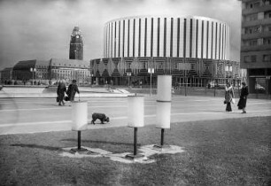 Filmtheater Prager Straße : Dresden. Filmtheater Prager Straße (Saal mit 1018 Plätzen, kleiner Saal mit 132 Plätzen)