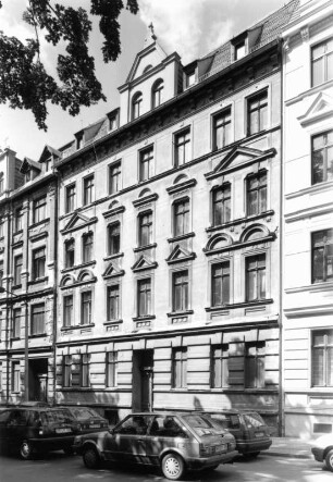 Görlitz-Altstadt, Bahnhofstraße 3. Wohnhaus (E. 19. Jh.). Straßenansicht