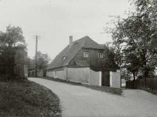 Dresden-Pillnitz, August-Böckstiegel-Straße 7. Wohnhaus (um 1800)