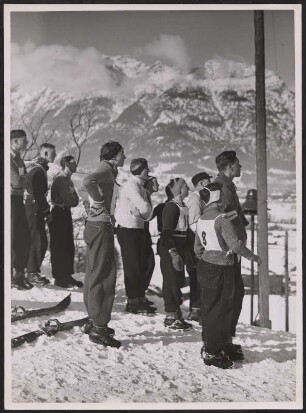 Hitlerjungen beim Wintersport in Garmisch-Partenkirchen
