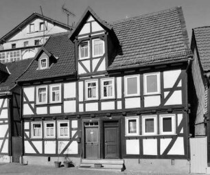Doppelwohnhaus; Lauterbach, Am Graben 40, Am Graben 42