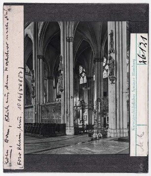 Köln: Dom, Inneres, Blick aus dem Hochchor nach Nordwesten