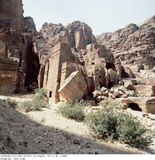 Jordanien: Im Eingangsbereich - Petra