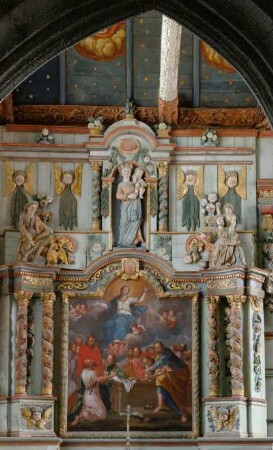 Frankreich. Bretagne. Finistere. Locmelar. Kirche 16 bis 17 Jahrhundert. Blick auf Seitenaltar