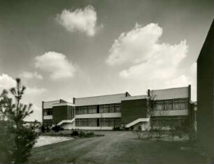 Volksschule Heusenstamm, 1966