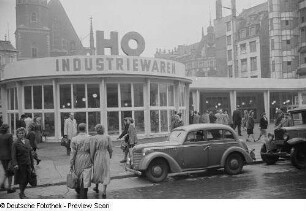 Pavillon "HO Industriewaren"