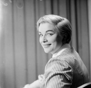 Porträt der Kammersängerin Elisabeth Lindermeyer