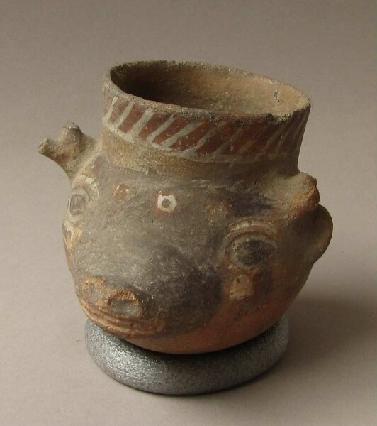 Clay vessel