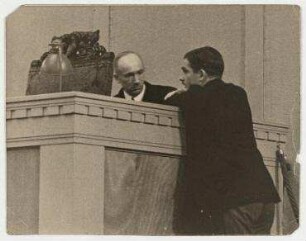 Anthony Eden und Edvard Beneš während der Abessiniendebatten im Völkerbund in Genf. rechts: Anthony Eden, links: Edvard Beneš