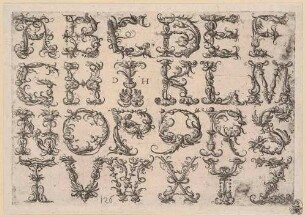 Ornamental verziertes römisches Majuskel-Alphabet (in vier Zeilen)