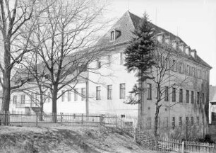 Borthen. Neues Schloss. 1700. Eckansicht aus dem Schlossgarten.