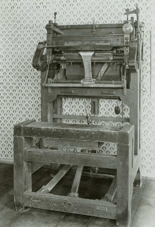 Strumpfwirkerstuhl, Limbach-Oberfrohna, Mus., 1960