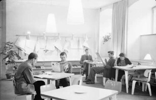 Freiburg: Studentenheim der Universität, Leseraum