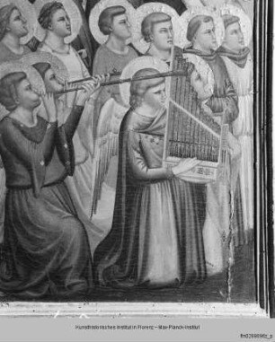 Marienkrönung mit Engeln und Heiligen : Heilige und musizierende Engel