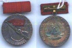 Medaille für Teilnahme an den bewaffneten Kämpfen der deutschen Arbeiterklasse in den Jahren 1918-1923