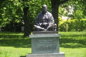 Genf - Denkmal für Mahatma Gandhi