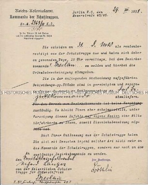 Entlassungsschreiben des Kommandos der Schutztruppen im Reichskolonialamt für den Sanitätsvizefeldwebel Richard Langer