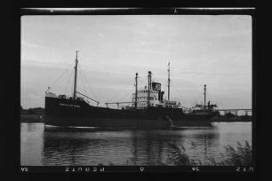 Harald Ottens (1919), E. Ottens, Cuxhaven