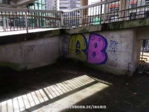 BB