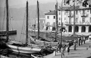 Malcesine: Gardasee, Hafen von oben