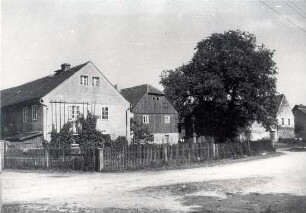 Bauernhof in Brohna : Bauwesen - Wirtschaftsgebäude und Gehöfte. Ort: Bronjo / Brohna. Ställe mit Ausgedinge und weiteres Gut.