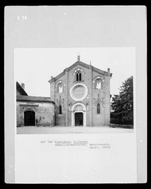 Abbazia di Viboldone & Abbazia di San Pietro — Kirche