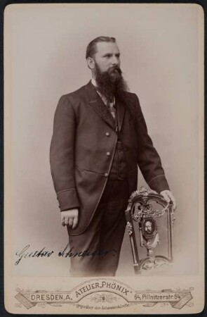 Portrait Gustav Schneider