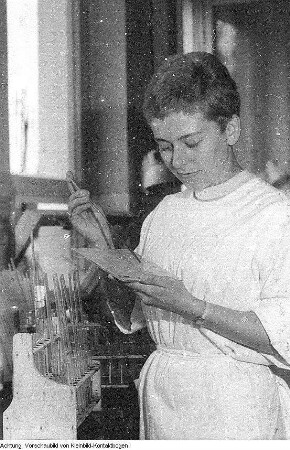 Blutspendedienst, Februar 1956