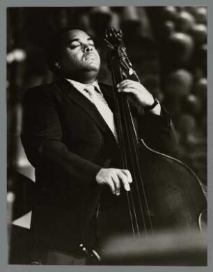 Ray Drummond : Portrait des Jazz-Bassisten Ray Drummond beim Jazz Jamboree Warschau 1983