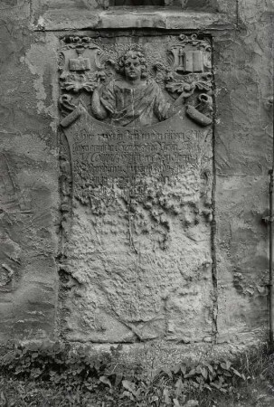 Königshain (Kreis Görlitz), Friedhof. Grabstein für ?