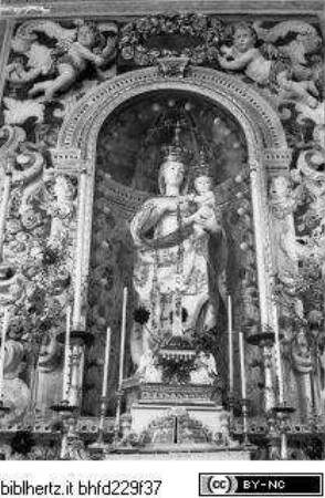 Madonnenstatue