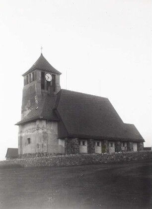 Zinnwald-Georgenfeld. Kirche (1908-1909; W. Lossow, M. H. Kühne). Ansicht von Nordwesten