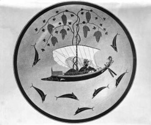 Trinkschale, Dionysos im Schiff, Unterseite: Augen und Kampfszenen