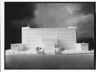 Volksschule Wiesendamm [Schule Wiesendamm] (Hamburg-Winterhude): Modell : SchumacherWV Nr. 275