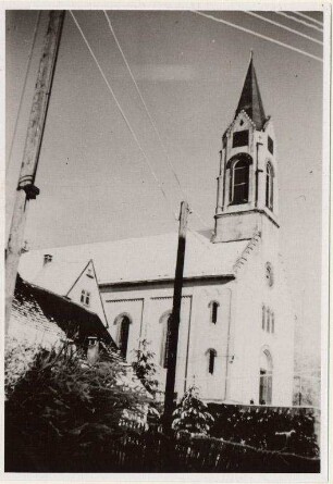 Luisenheim - Evakuierung der Schwestern. Die Kirche und der Kirchweg
