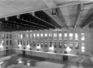 Baustelle Sächsische Landesbibliothek - Staats- und Universitätsbibliothek Dresden, Zentralbibliothek. Rohbau, Zentraler Lesesaal. Blick von der Ebene 0 : Dresden-Räcknitz, Zellescher Weg 18. Baustelle Sächsische Landesbibliothek - Staats- und Universitätsbibliothek Dresden, Zentralbibliothek. Rohbau, Zentraler Lesesaal. Blick von der Ebene 0