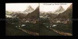 Blick auf Zermatt mit Gronergletscher und Matterhorn