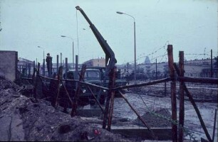Ausbau der Grenzanlagen nahe der Lindenstraße/Zimmerstraße