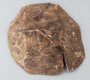 Holzteller/-schale und Schöpflöffel