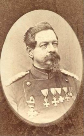 Hügel, Hermann von, Freiherr