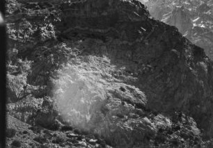 Felswand : Nahaufnahme einer Felswand im Tian Shan Hochgebirge