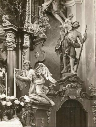 Hauptaltar mit dem heiligen Christopherus