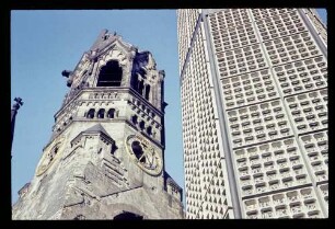 Kaiser W.-Ged. Kirche 2.12.62.