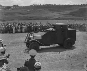 Maskalfest in Gondar : Panzerkampfwagen der Italiener auf dem Maskalfest in Gondar