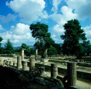 Olympia, Altis. Heraion, um 600 v. Chr., am Kronos-Hügel