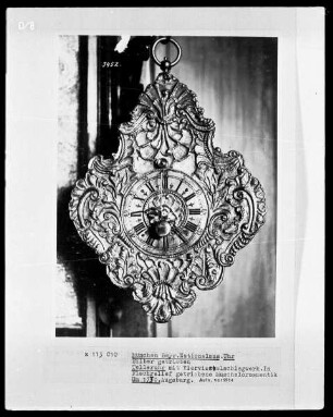 Telleruhr mit Vierviertel Schlagwerk
